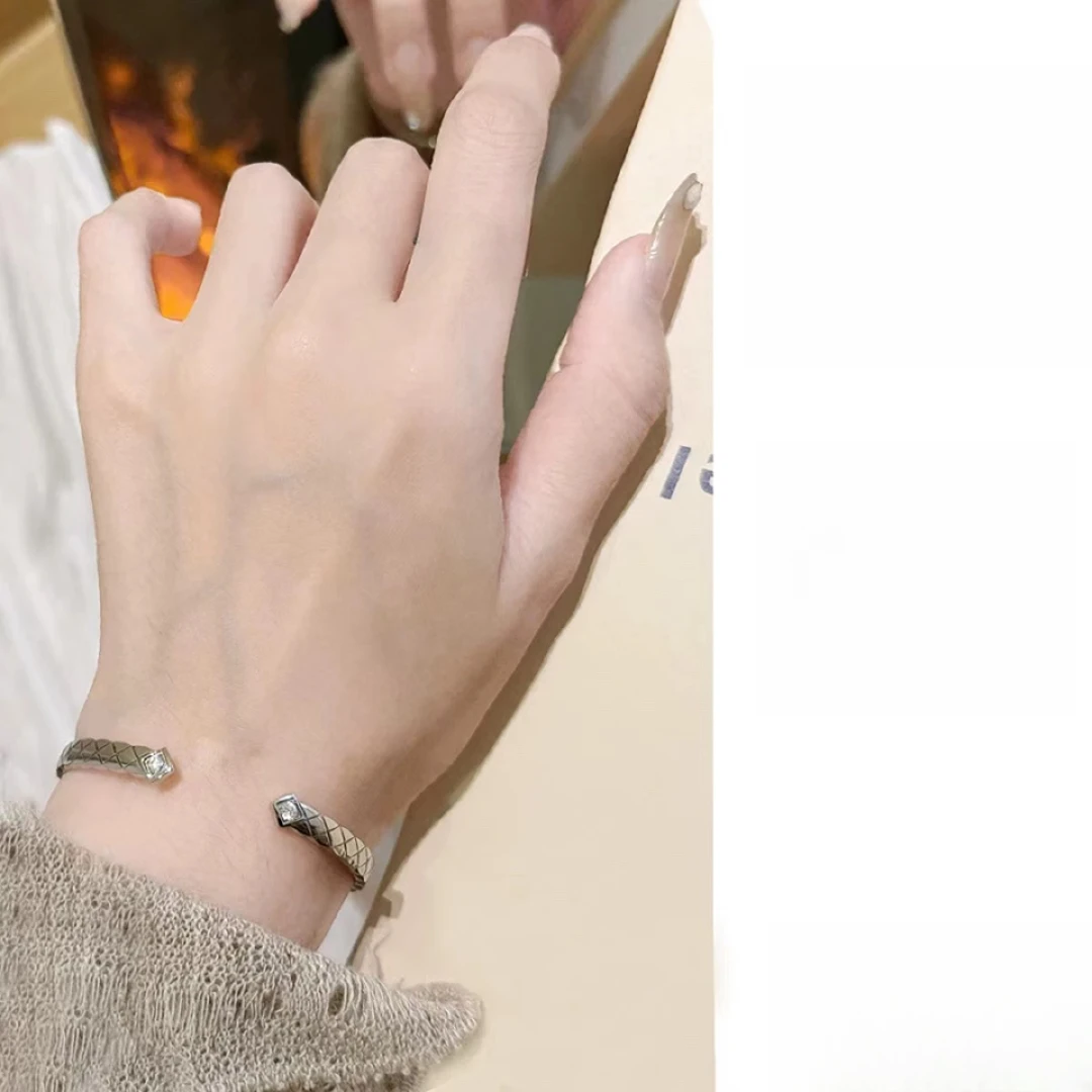 铜合金合成锆石手镯 手镯