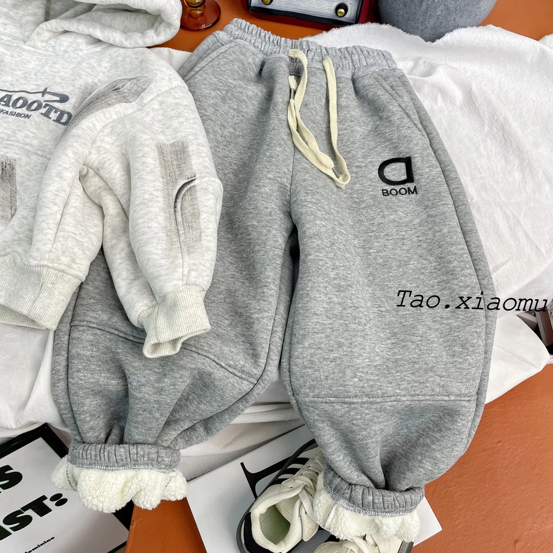 708  加绒卫裤男童深冬款