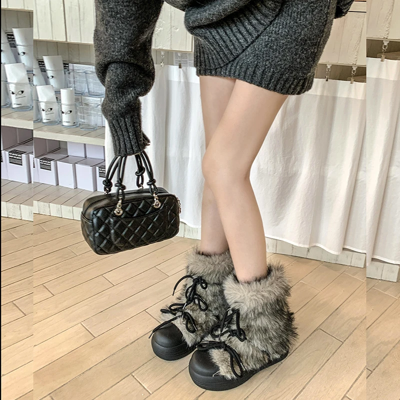 柚子初雪地靴女2024冬季新款小众设计感厚底毛毛鞋潮加厚保暖棉鞋