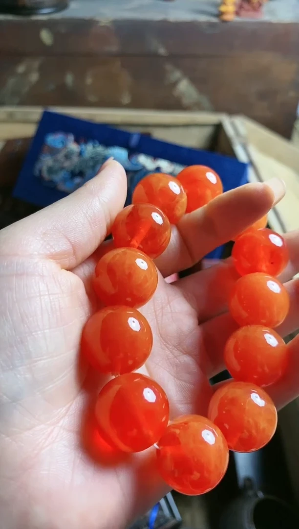 【闪购商品】滴血莲花菩提吊坠1