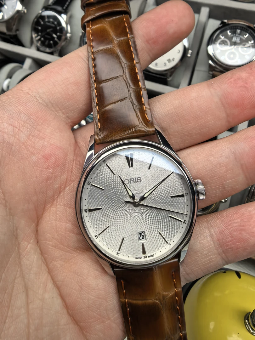 95新 Oris/豪利时 艺术家系列/单表/自动机械/40mm