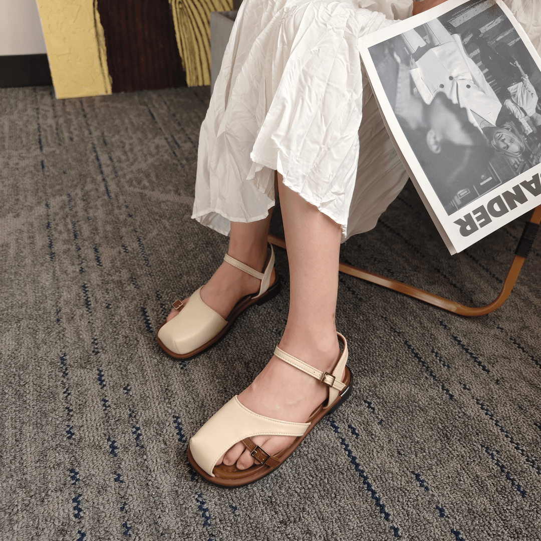 【新疆包邮】单鞋时尚百搭夏季2859复古粗跟平底凉鞋W4A2859仙女风