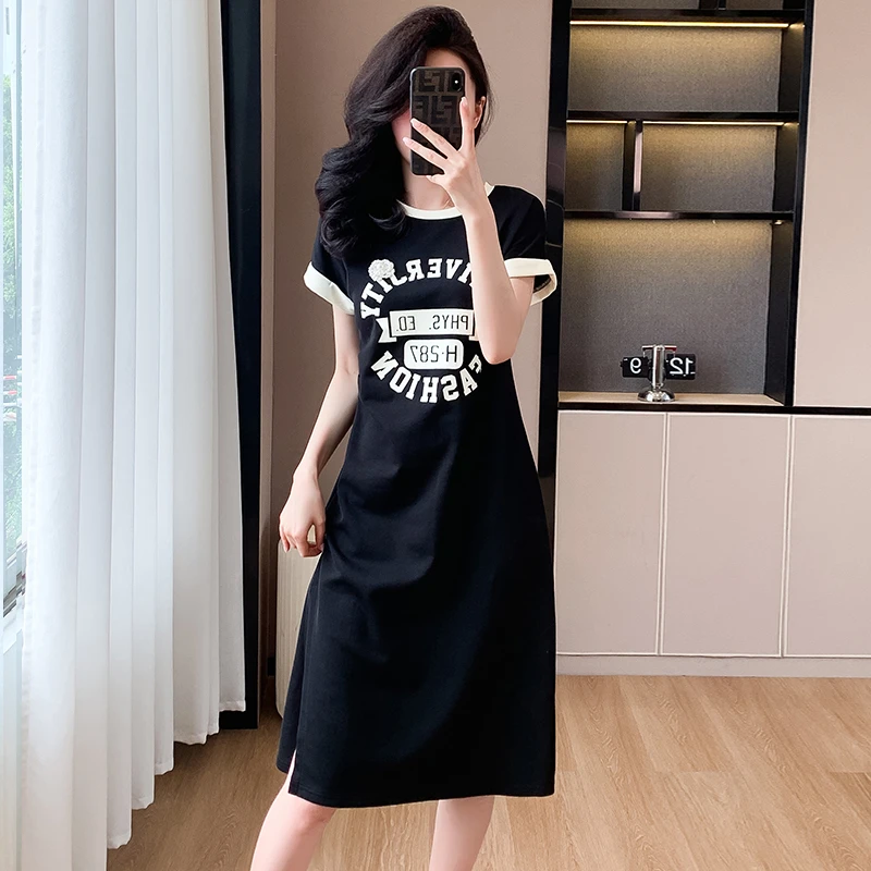 夏季时尚休闲韩版气质辣妈裙子 黑色字母印花皱褶中长款开叉T恤裙
