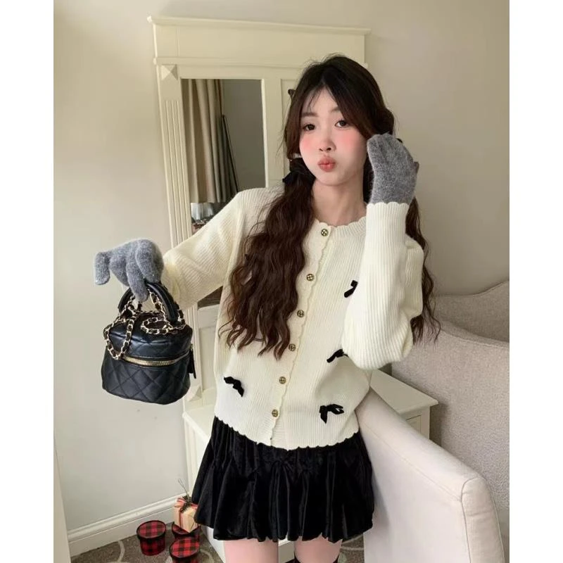 9835号8545#秋冬圆领立体蝴蝶结单排扣韩系甜美洋气针织开衫（预）