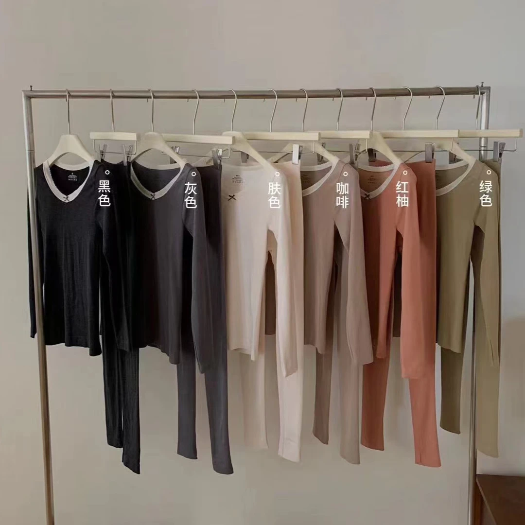 9642号9887#秋冬韩系撞色边蝴蝶结修身打底套装（预）