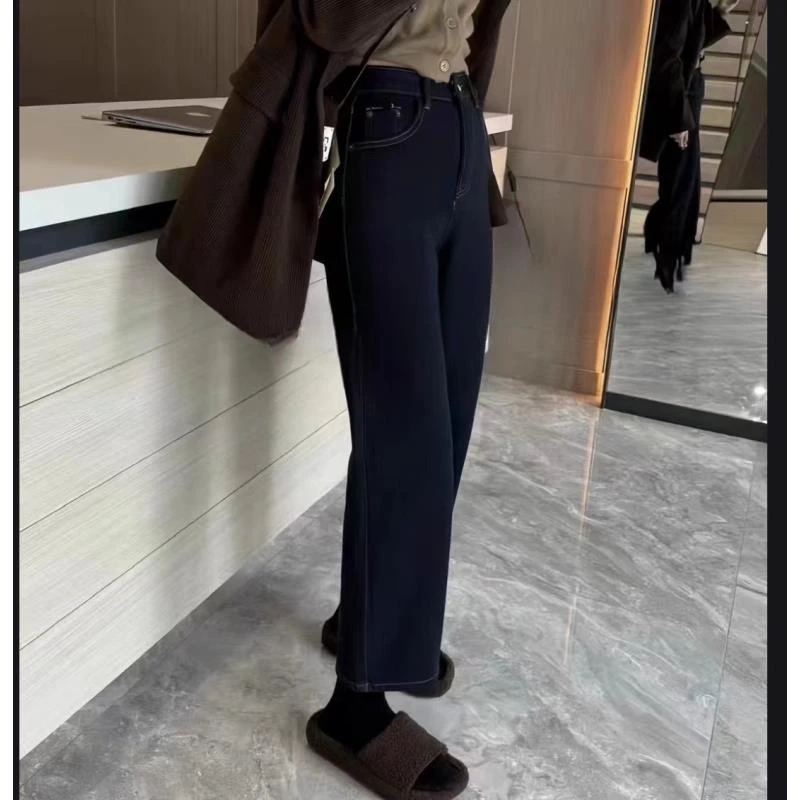 8330号8353#秋冬百搭加绒直筒牛仔裤（预）