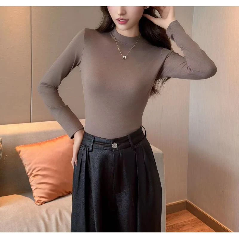 9252号8866#004#秋百搭纯色小立领正肩修身打底衫（预）