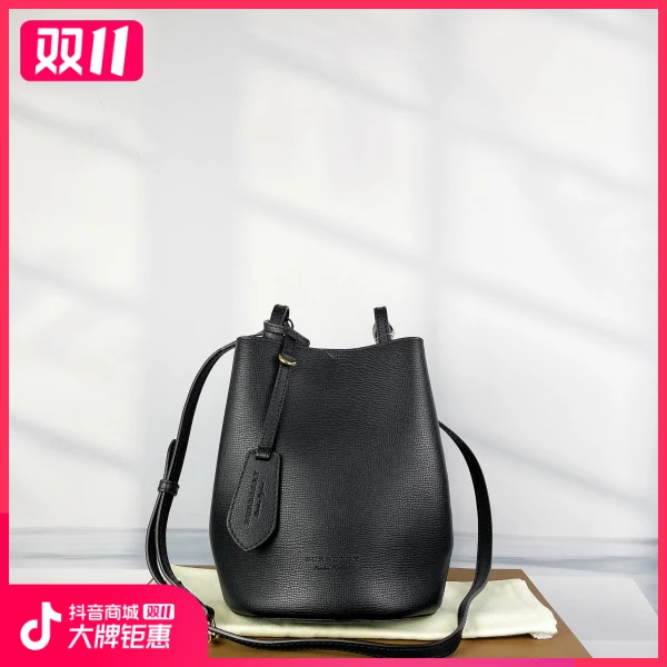 妃鱼/博柏利/95新/包包/市场价13900/241027RN0011