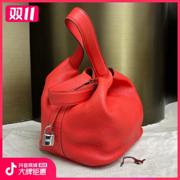妃鱼/爱马仕/95新/包包/市场价38000/241022XZ0035