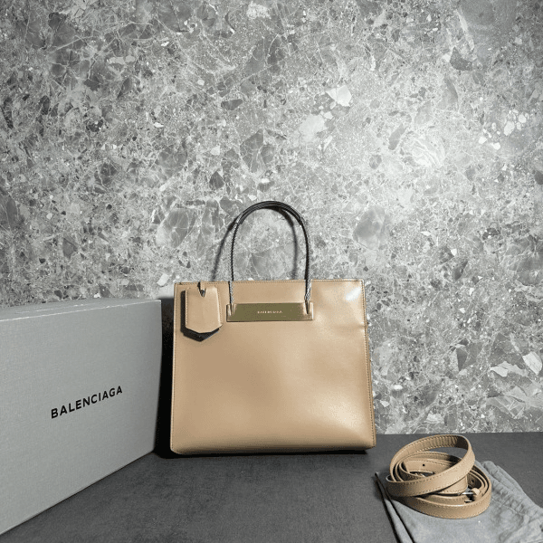 妃鱼/巴黎世家/95新/箱包/市场价16100/240716XZ0005