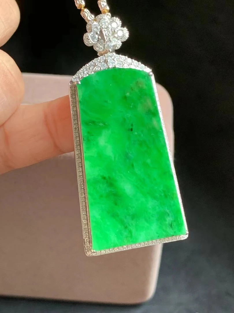 鹏鹏翡翠平安无事吊坠镶嵌满绿通透绿色精致冰绿满色冰阳绿高冰