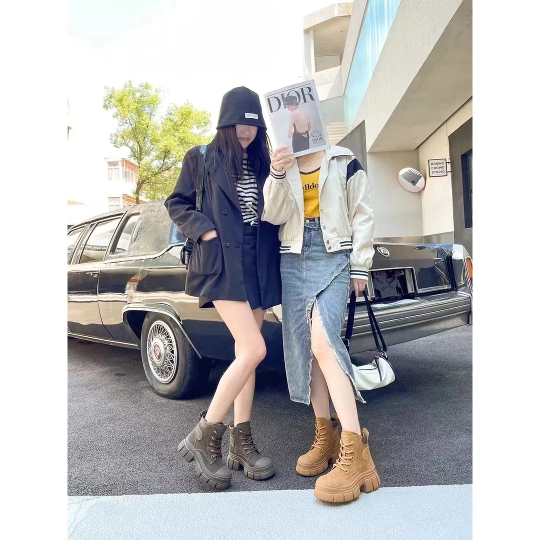 新款气质休闲百搭女士{大棉}马丁靴B/FR/12361