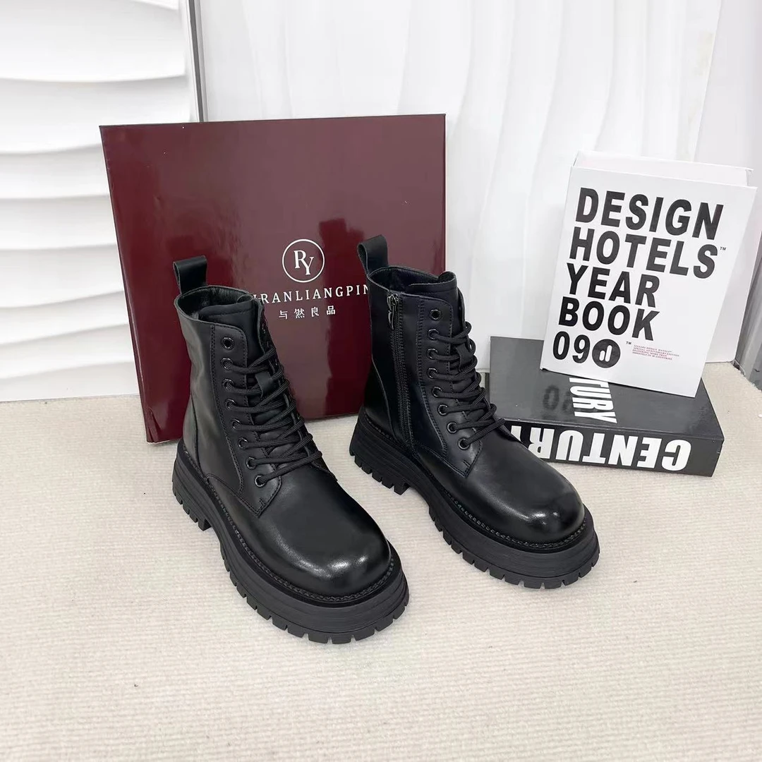 【与然良品】YR001爆款百搭时尚{兔毛}马丁靴D