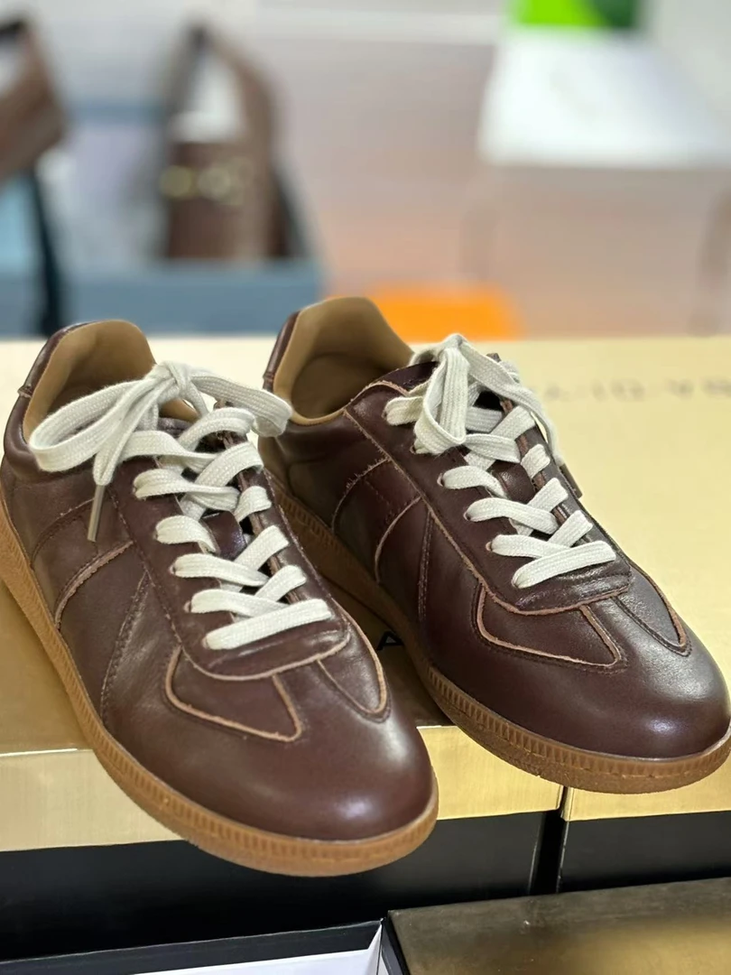 T12-665女士牛皮时尚百搭秋冬舒适休闲女鞋