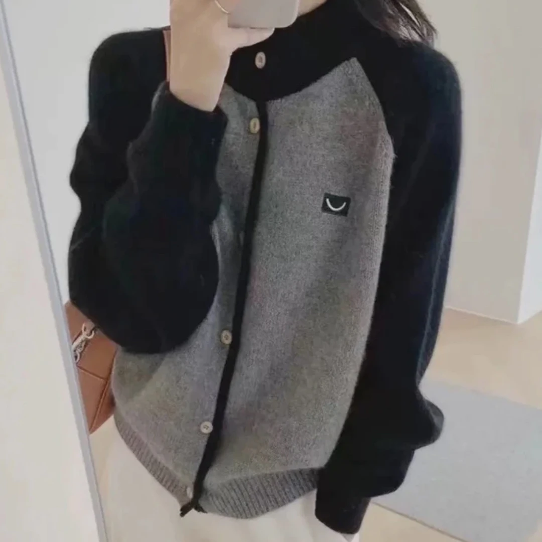 反季特卖针织毛衣开衫纽扣刺绣棒球服网红百搭撞色网红时尚百搭