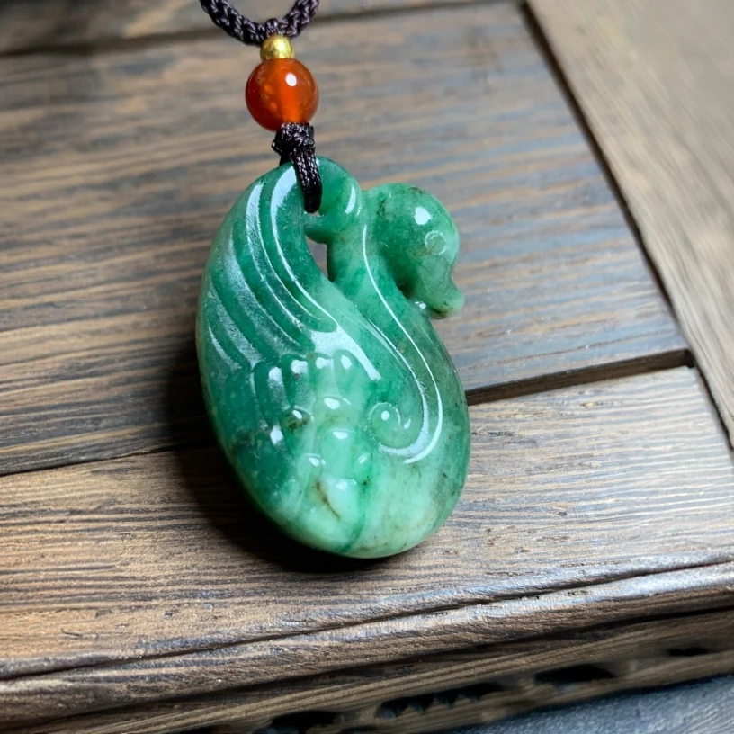 天然玉石南阳特色独山玉男女吊坠毛衣链挂件动物A257：33×22×11mm