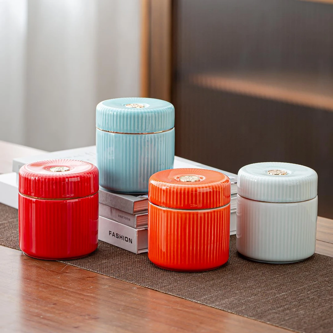 高档茶叶罐密封罐存茶罐创意小号便携精致陶瓷迷你茶仓防潮储物罐