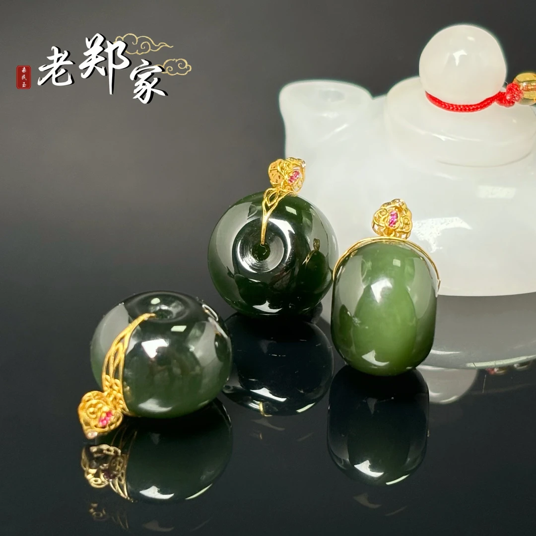 【老郑家】18K金和田玉平安扣挂件 多样性发1件不带链 2845