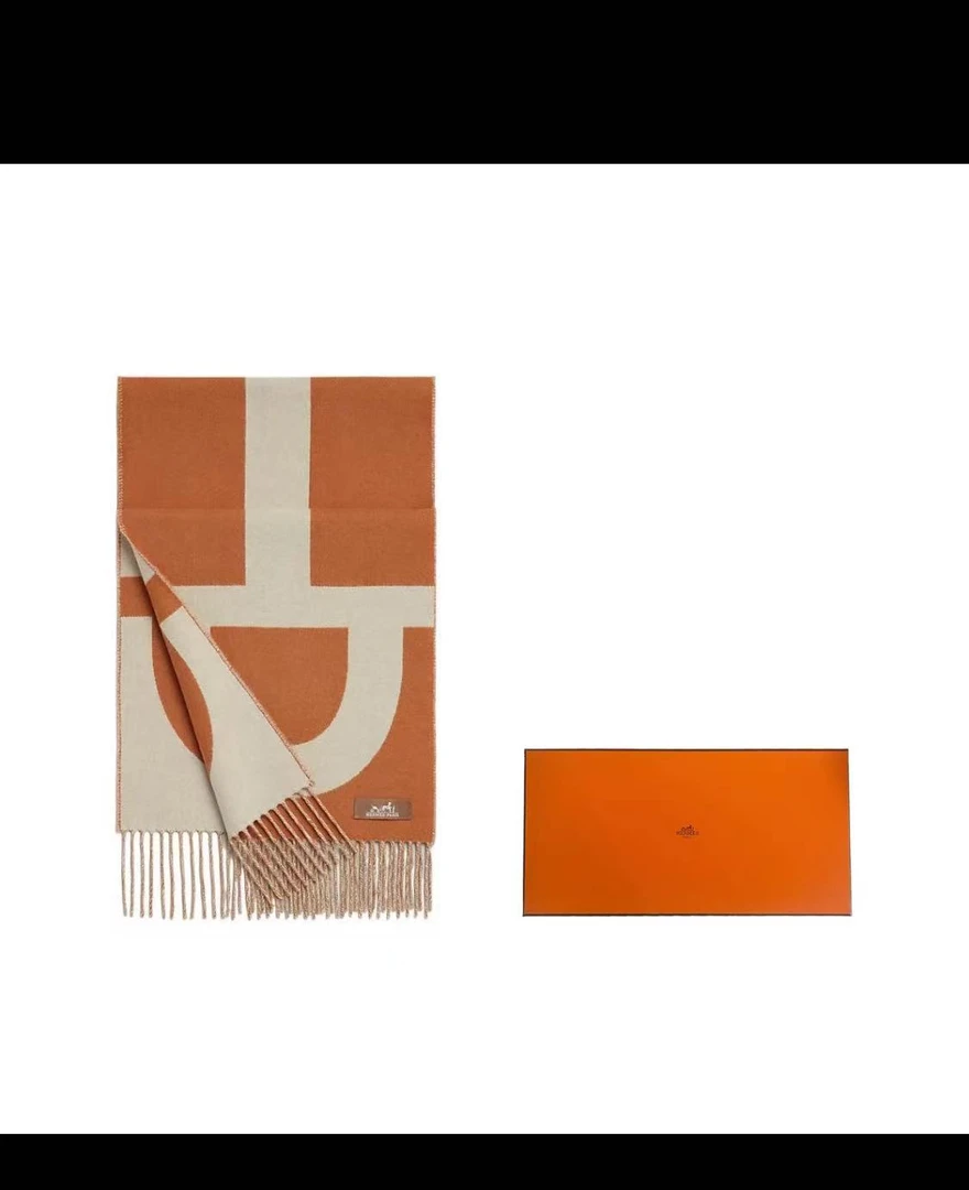 全新未使用  黑黑中古/ hermes 围巾  5771334