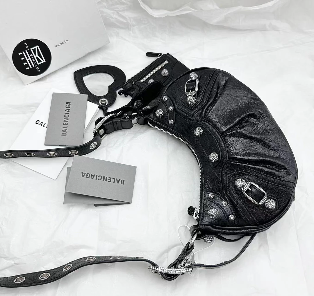 95新 Balenciaga/巴黎世家 黑银钻扣机车包 25cm 5458139