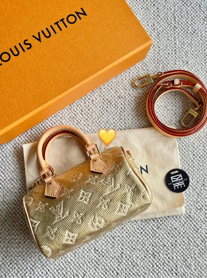 全新未使用 LouisVuitton/路易威登 金speedynano包16cm 8376016