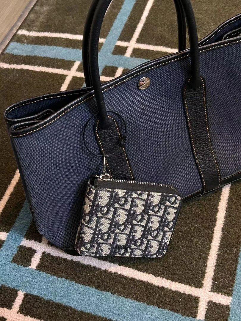 95新 DIOR/迪奥 展会外场  老花零钱包