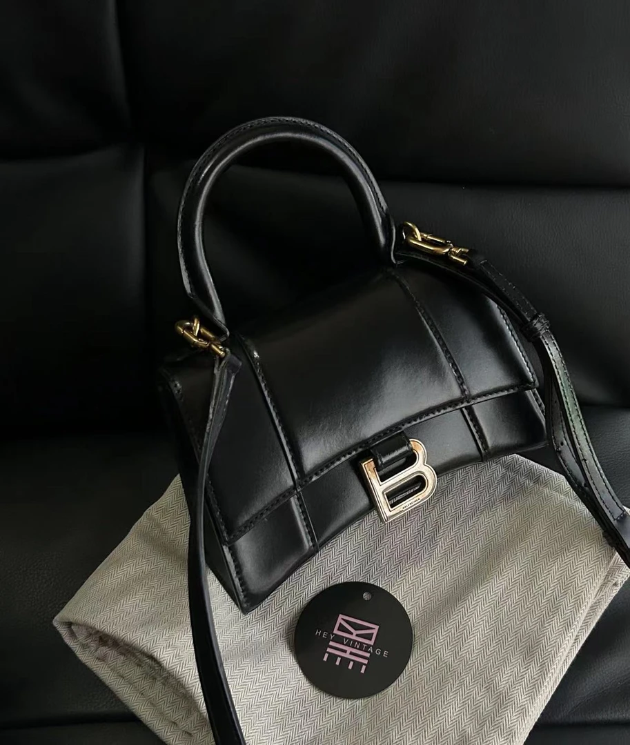 95新 Balenciaga/巴黎世家 黑色沙漏包 19cm 10644454