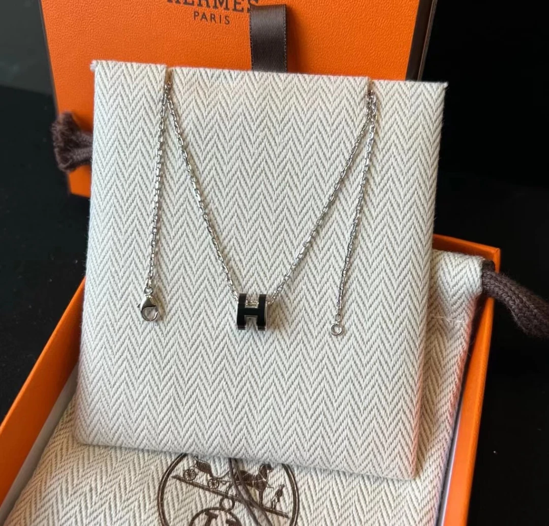全新未使用 Hermes/爱马仕 黑银 mini pop项链 10025992