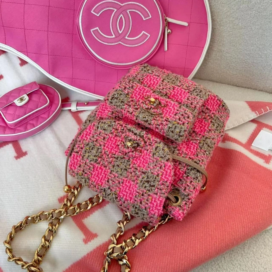 99新 Chanel/香奈儿  粉色毛呢 Duma 双肩包 芯片 22cm 6331596