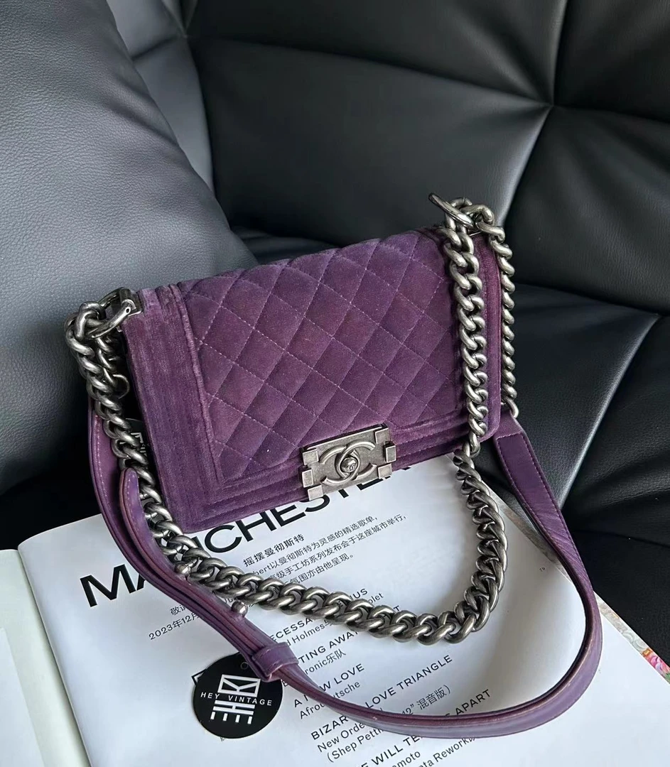 95新 Chanel/香奈儿 紫色丝绒leboy包 小号 12cm 9504904