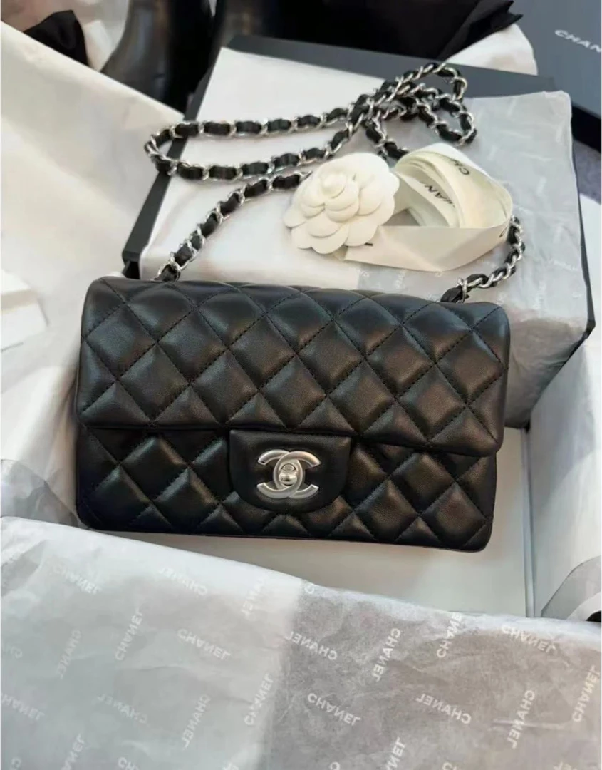 95新  黑黑中古/Chanel 黑银 cf 大mini 包 20cm 6796657