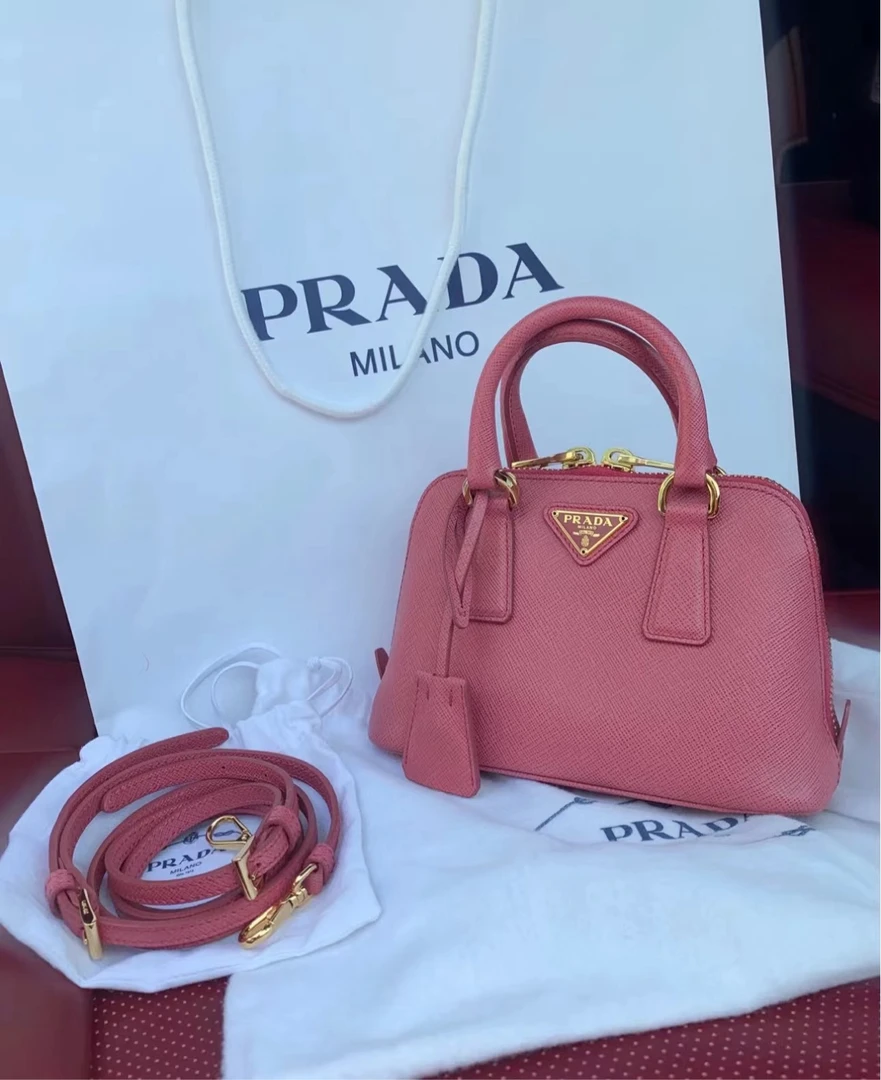 95新 Prada/普拉达 粉金mini贝壳保龄球包 19cm 9276428