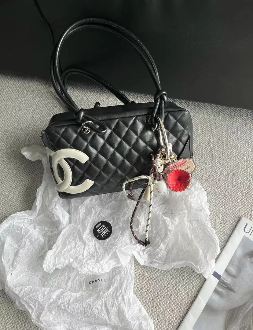95新 Chanel/香奈儿 chanel 黑白熊猫康鹏28cm  9073843
