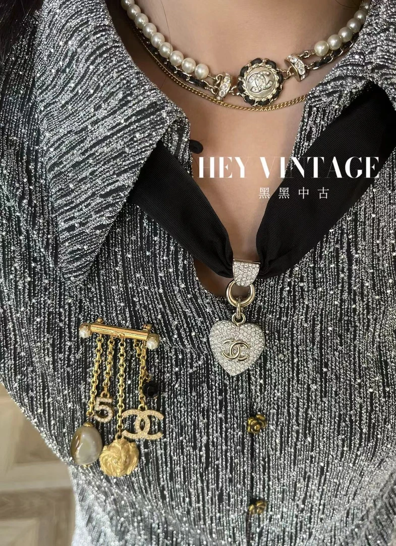 99新  黑黑中古/Chanel 爱心满钻项链 8138729