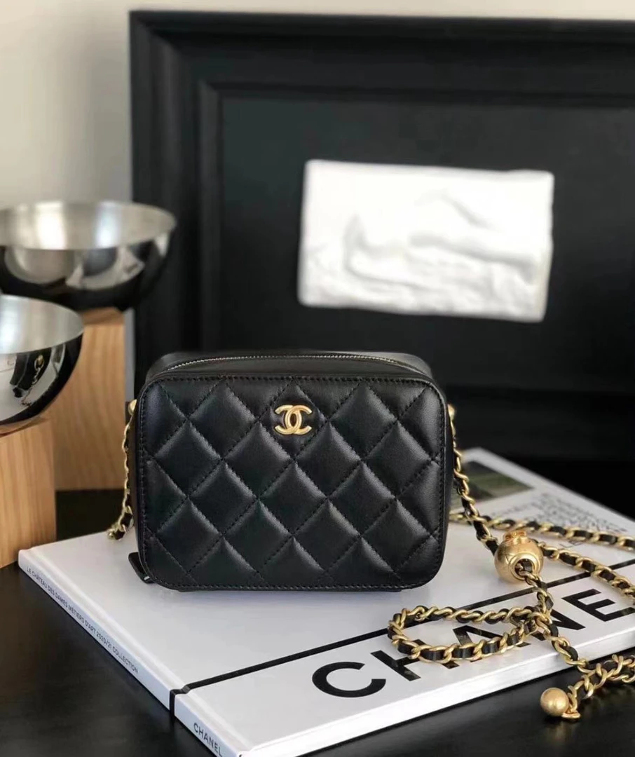 95新 Chanel/香奈儿 展会外场 黑金球相机盒子包