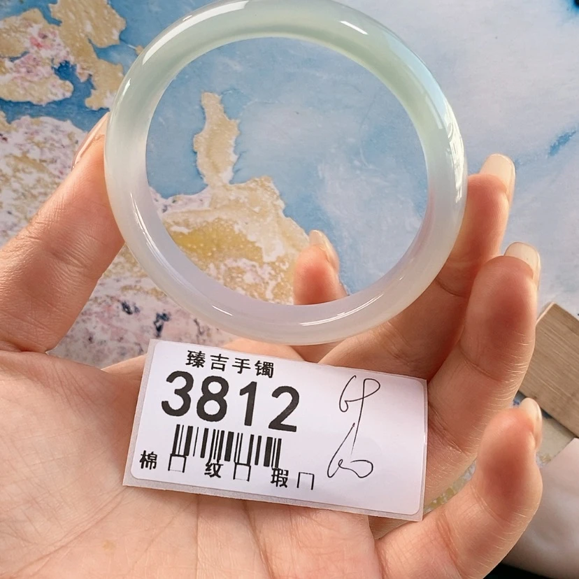 【闪购商品】石英质玉手镯未镶嵌3812