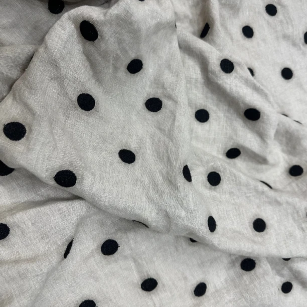 亚麻绣花布料波点壹旧连衣裙原创刺绣布料复古风格设计