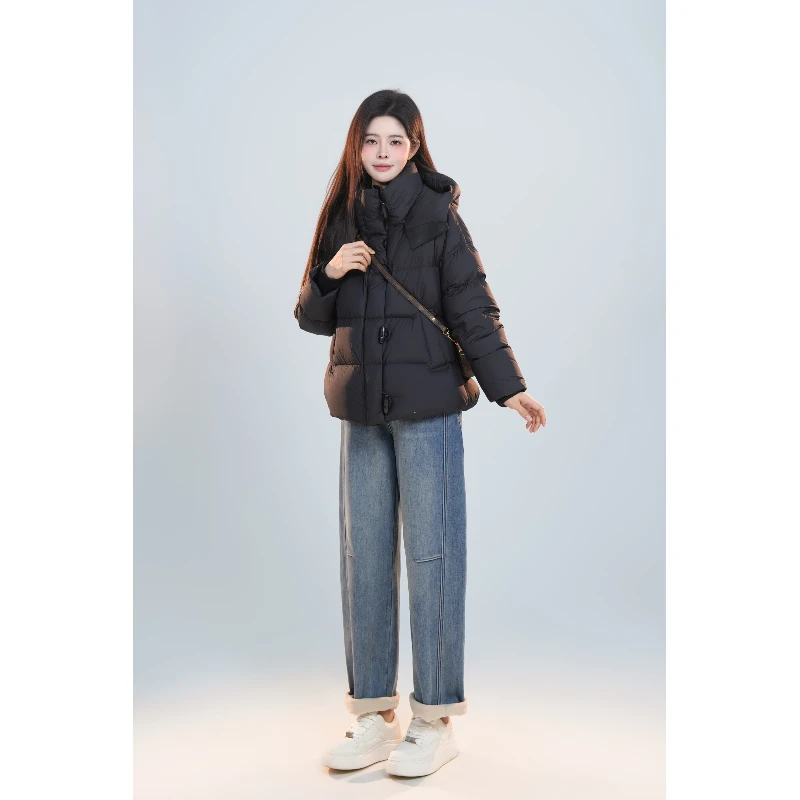 宿慕SUMU 女款牛角扣鹅绒服12-2冬款新款时尚鹅绒服A16071