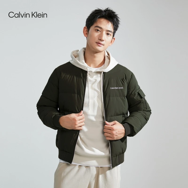CK Jeans23秋冬时尚情侣户外休闲保暖印花棒球领外套J324342