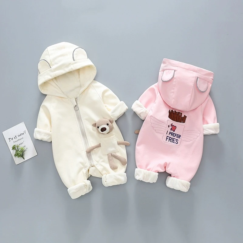 新生婴儿儿衣服春秋款翅膀纯棉长袖哈衣外出服抱衣宝宝秋装连体衣