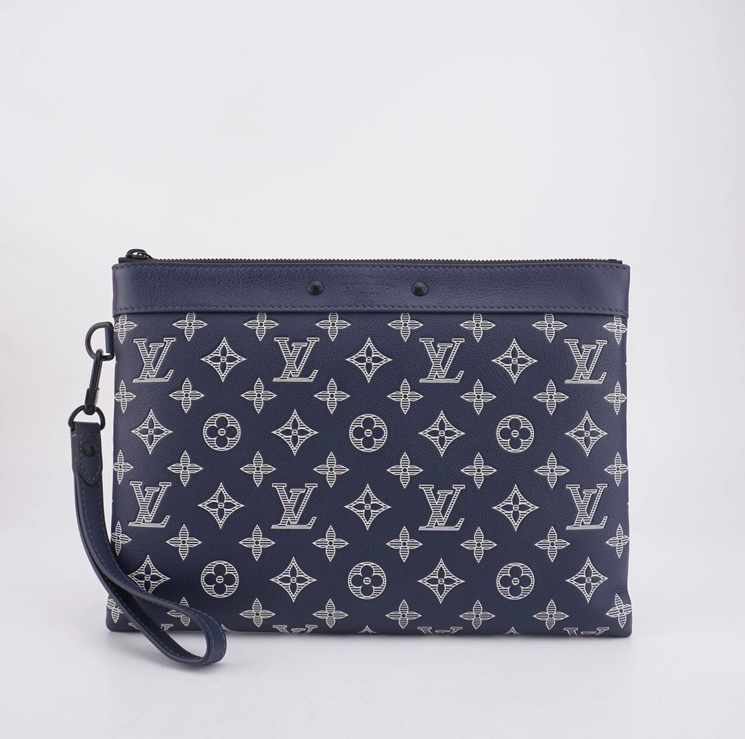 99新 LV POCHETTE TO-GO海军蓝涂层帆布拼皮革手拿洗漱包 F395