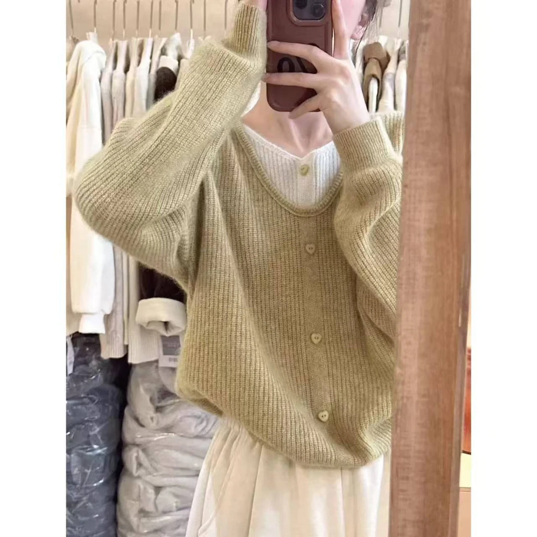 【爱心扣撞色假两件】设计感叠穿假两件秋季软糯针织套头毛衣9006