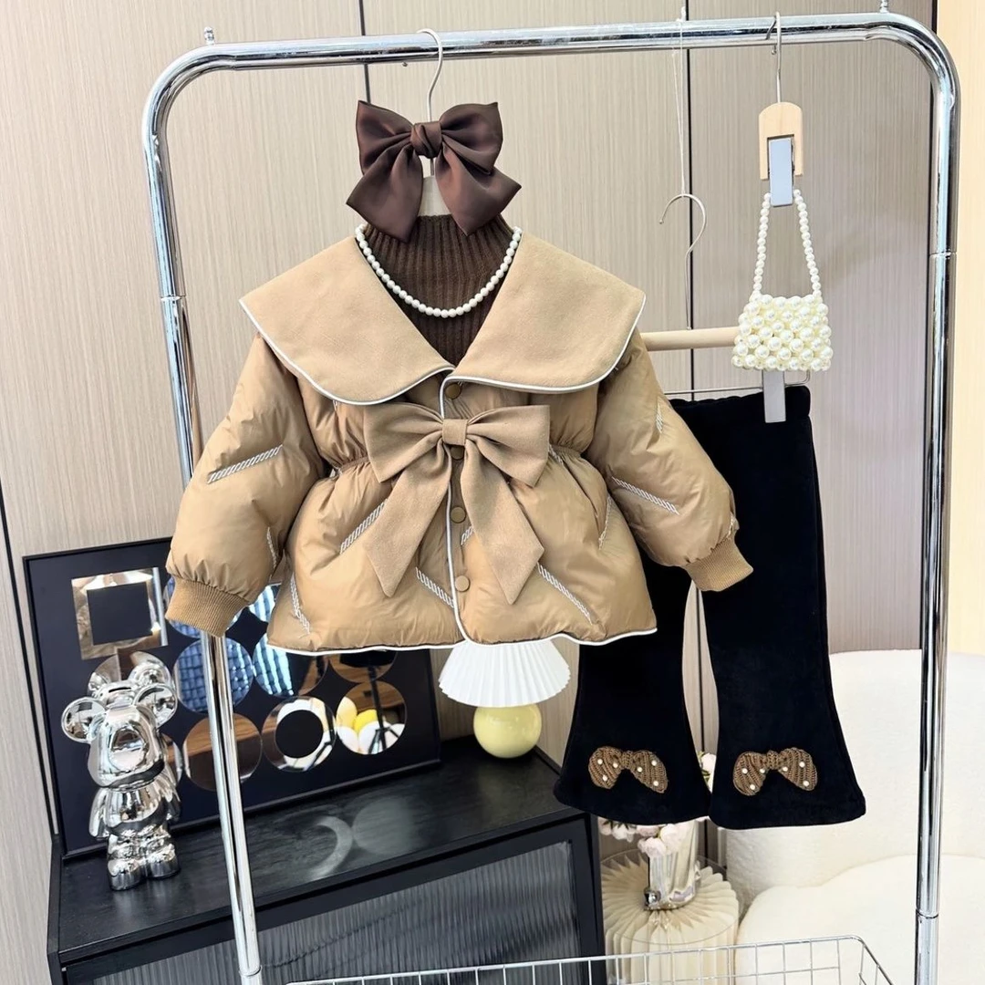 巴拉拉吧女童2023冬季款时髦网红女宝宝棉衣加绒裤套装洋气女