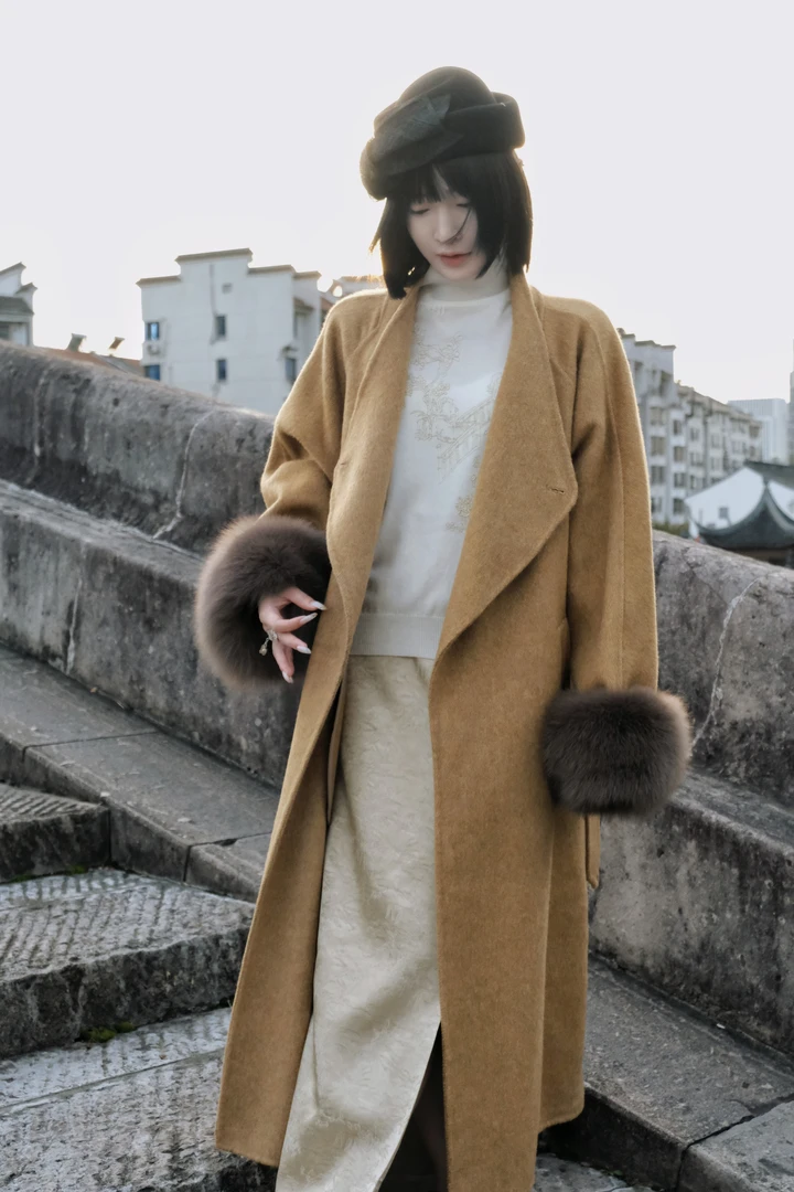 四時合序 高支羊毛大衣秋季新款轻奢狐狸毛双面呢