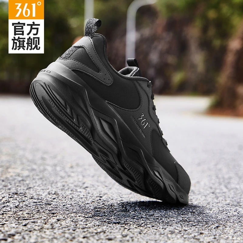 361°男鞋运动鞋男2025新款秋季皮面保暖轻便软底跑步鞋子男休闲鞋
