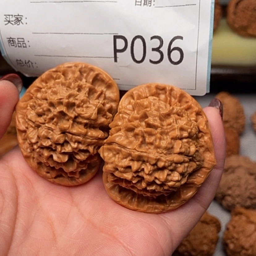【闪购商品】文玩核桃吊坠@**虎