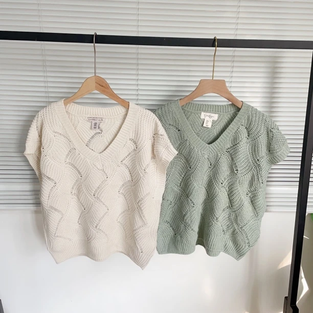 B212 波浪花纹秋冬款V领休闲马甲