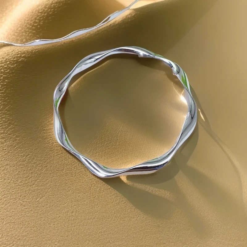 足银手镯 银手镯莫比乌斯气质手镯亮面实心时尚百搭简约轻奢银镯