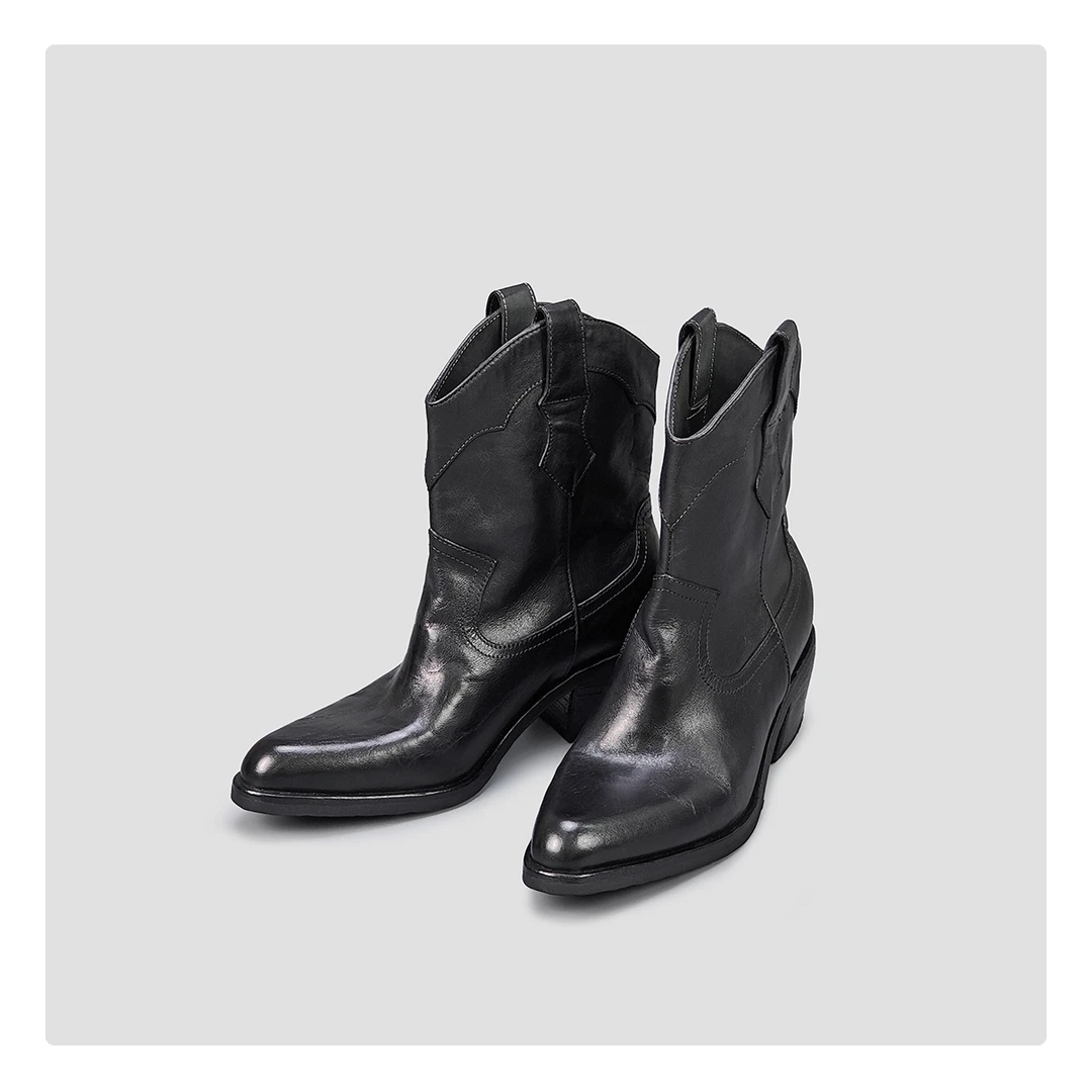 INTHECHIC原创设计新款马皮复古短靴西部牛仔靴粗跟增高时装靴子