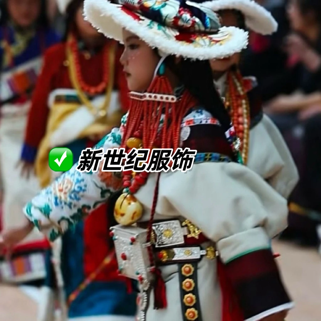 藏装人造毛配饰帽子高雁藏袍藏式女士藏帽盘帽藏族婚纱人像藏饰品